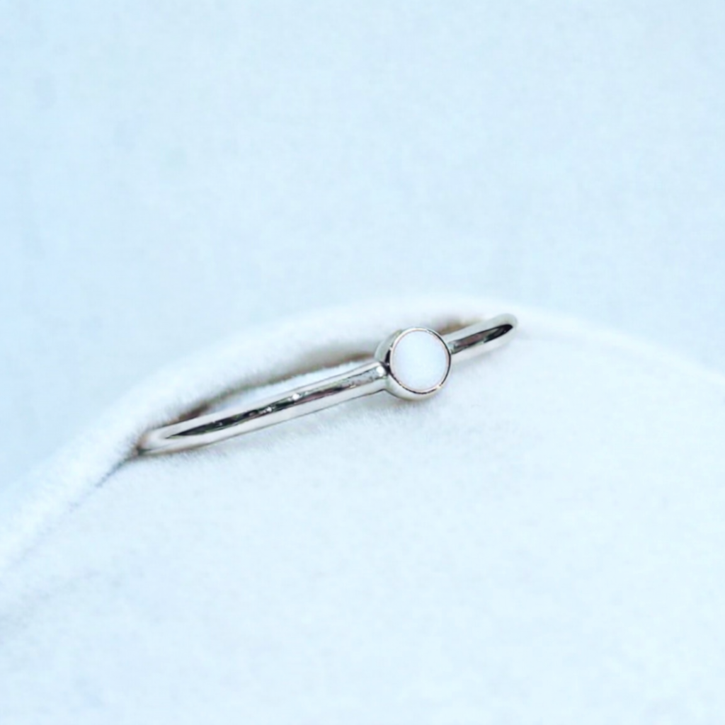 Pandora Or Blanc, pierre blanche