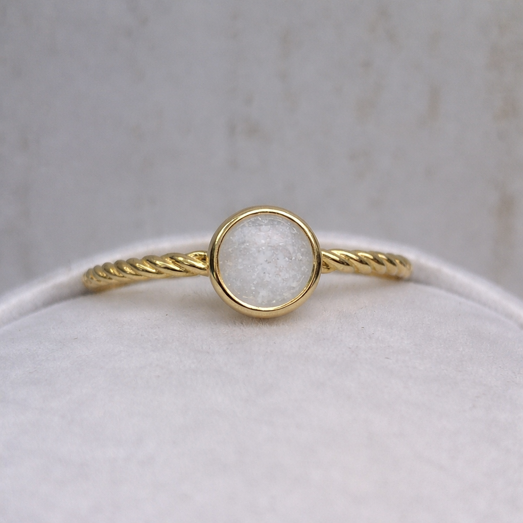 Petite Ourse rope in Yellow Gold, natural stone