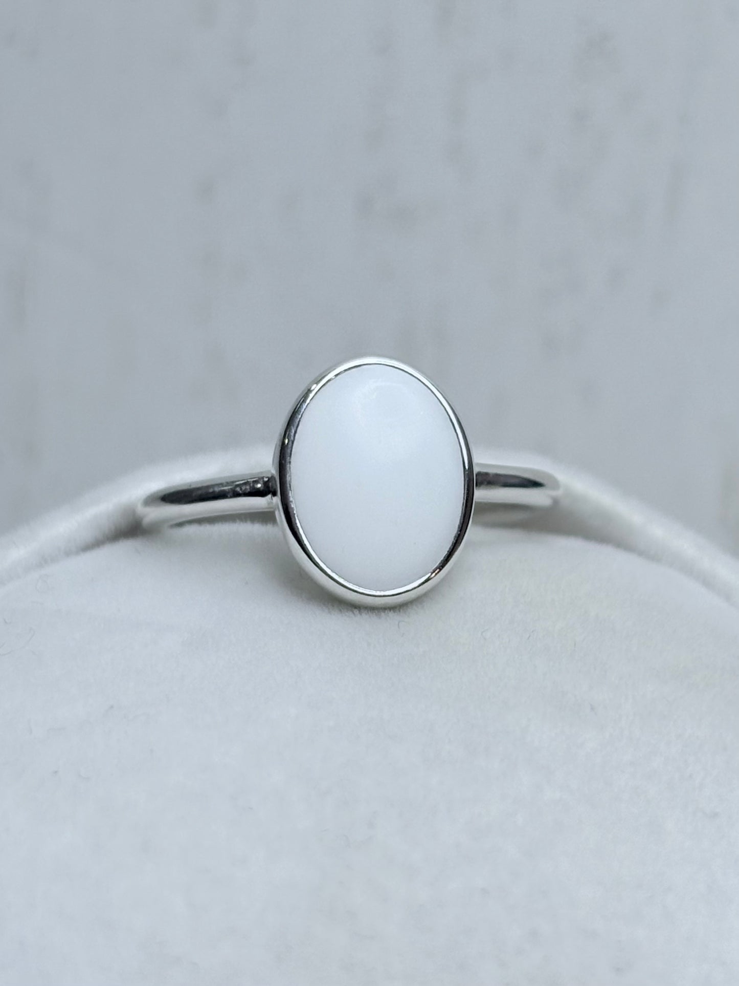 Apodis Argent, pierre blanche