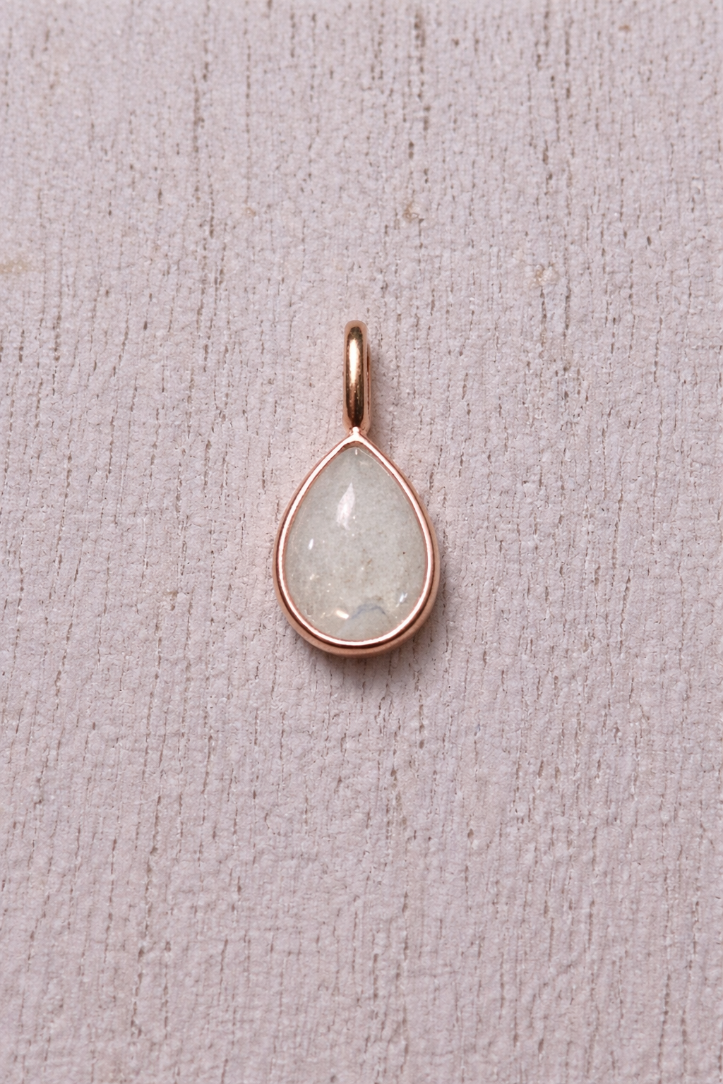 Pendentif Hera Or rose, pierre naturelle