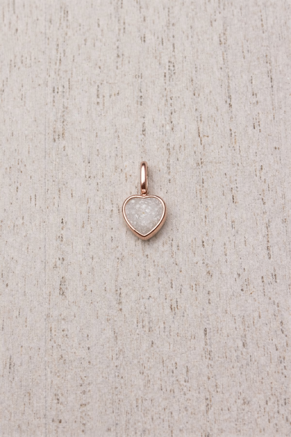 Pendentif Mars de forme coeur en Or Rose, pierre naturelle