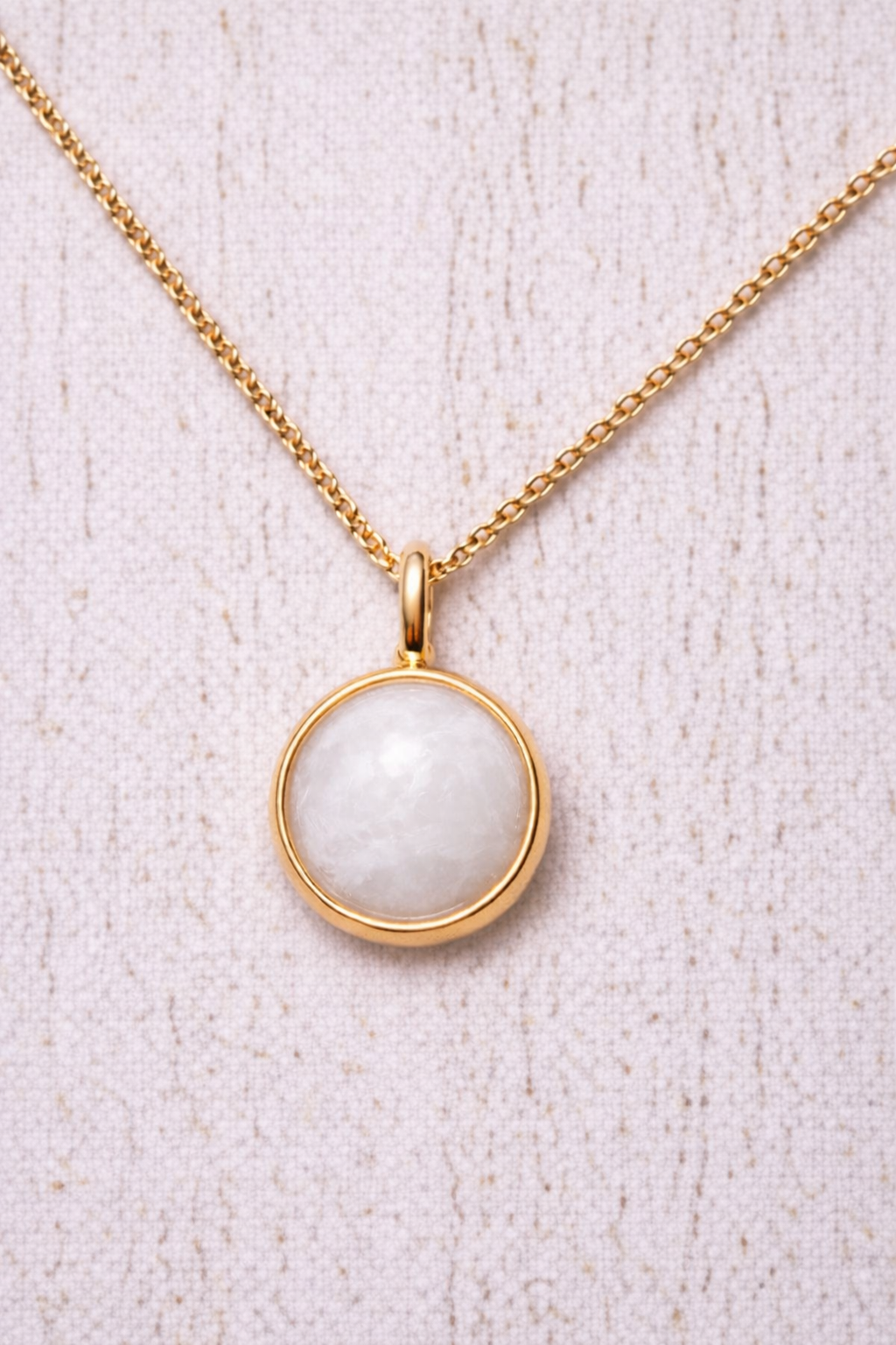 Pendentif Orion Or Jaune, pierre perlée