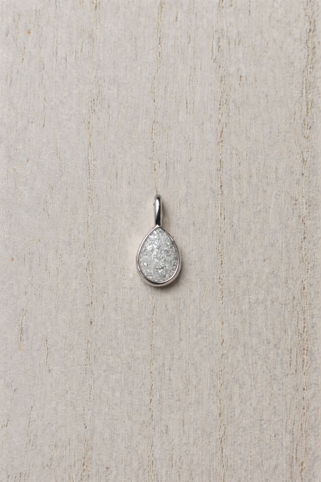 Pear Mars Pendant in Silver with sparkling stone