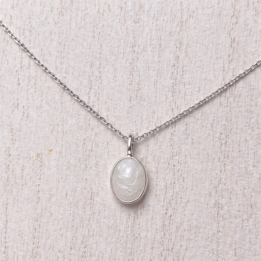 Pendentif Apodis Argent, pierre perlée