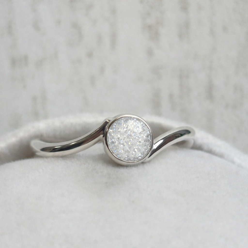 Lunea Or blanc, pierre scintillante