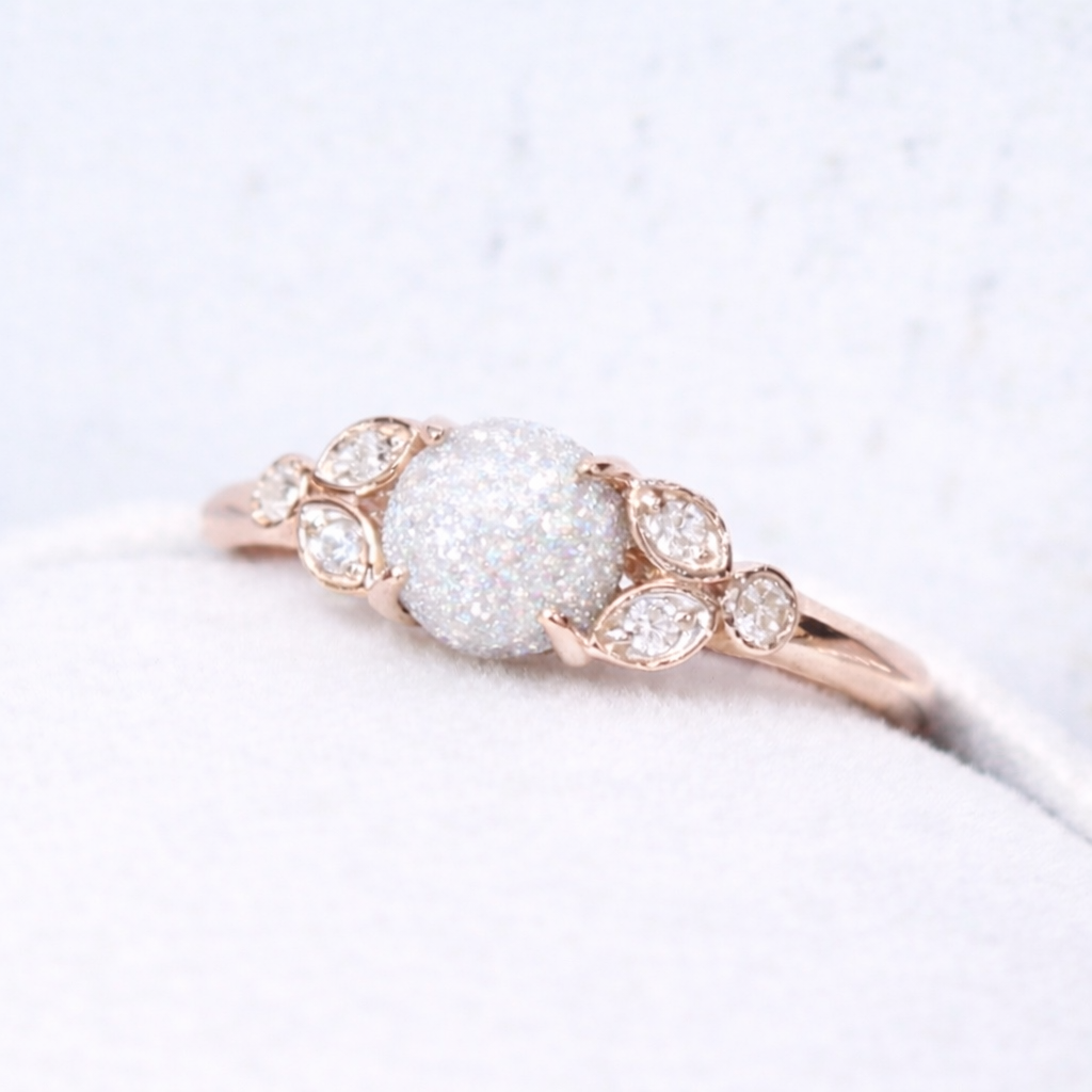 Ring Flower in Rose Gold with sparkling stone