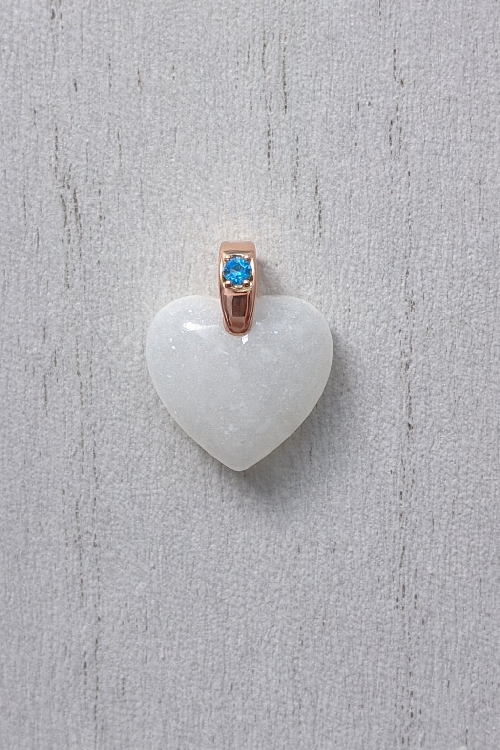 Maia Coeur en Or Rose, pierre naturelle