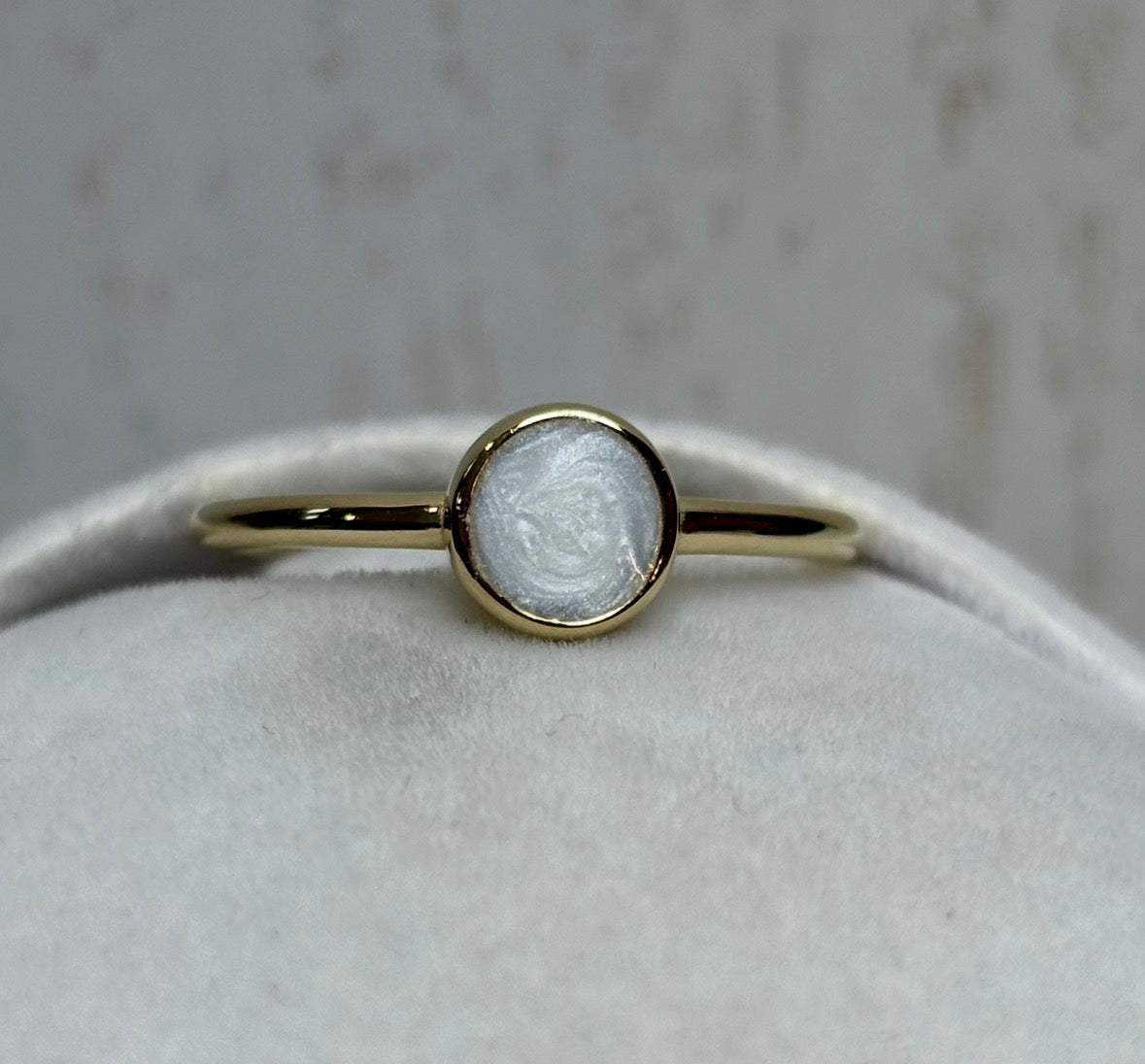 Petite Ourse Yellow Gold, pearl stone