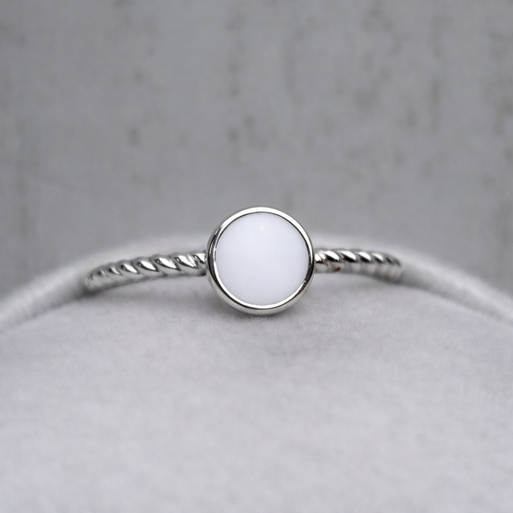 Petite Ourse rope in Silver, white stone