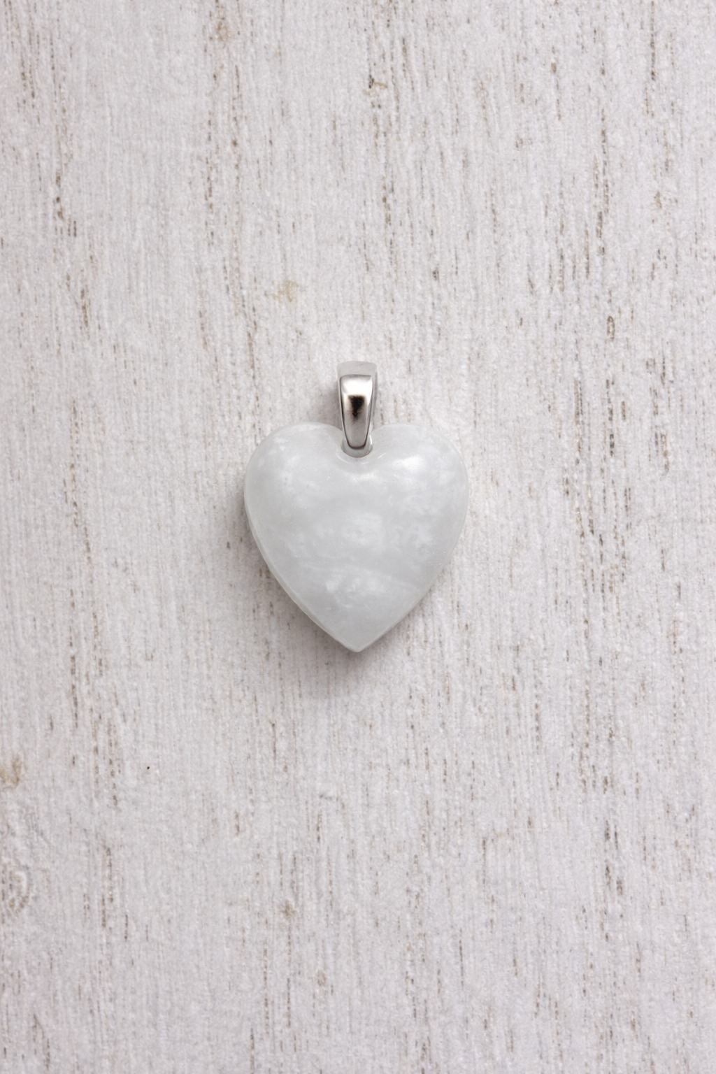 Maia Coeur en Or Blanc, pierre perlée