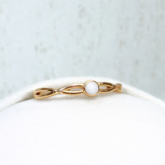 Juliette Or Jaune, pierre blanche