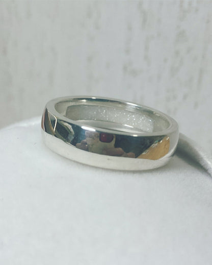 Mercury Ring