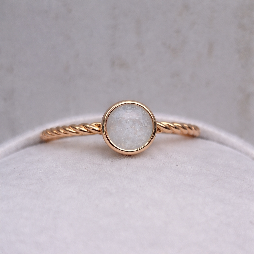 Petite Ourse torsadée Or Rose, pierre naturelle