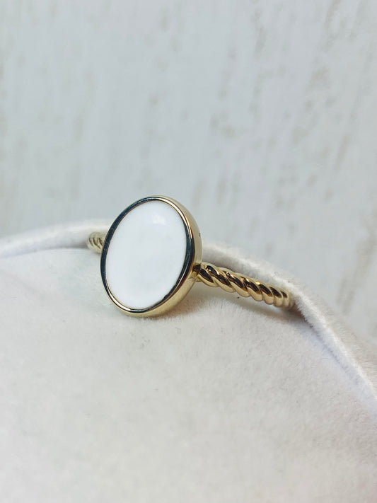 Apodis torsadé Or jaune, pierre blanche