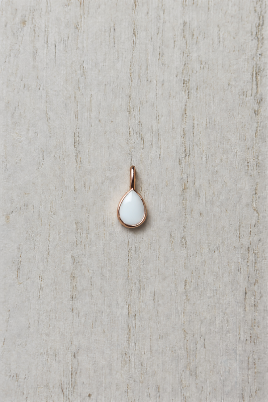 Pear Mars Pendant in Rose Gold with white stone