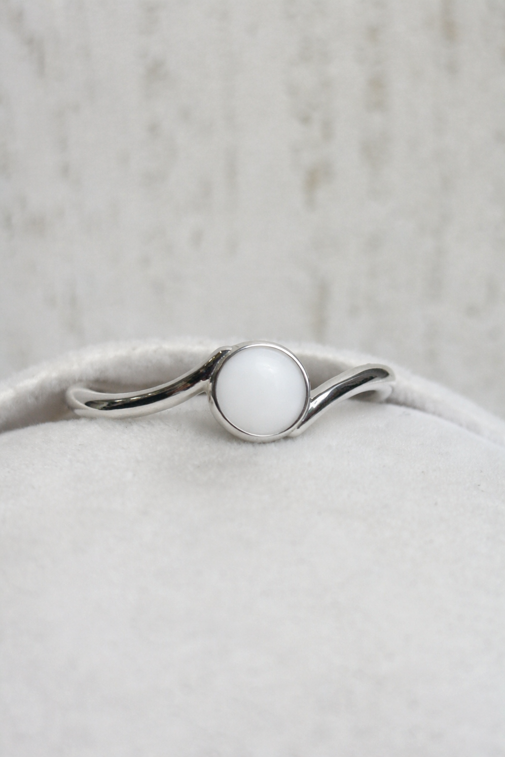 Lunea Or blanc, pierre blanche