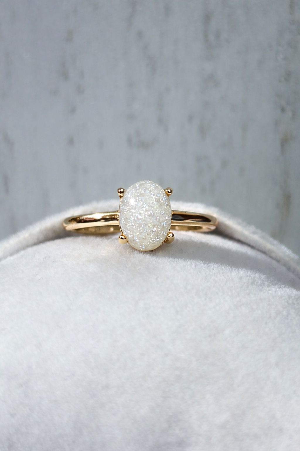 Gemma in Yellow Gold , sparkling stone