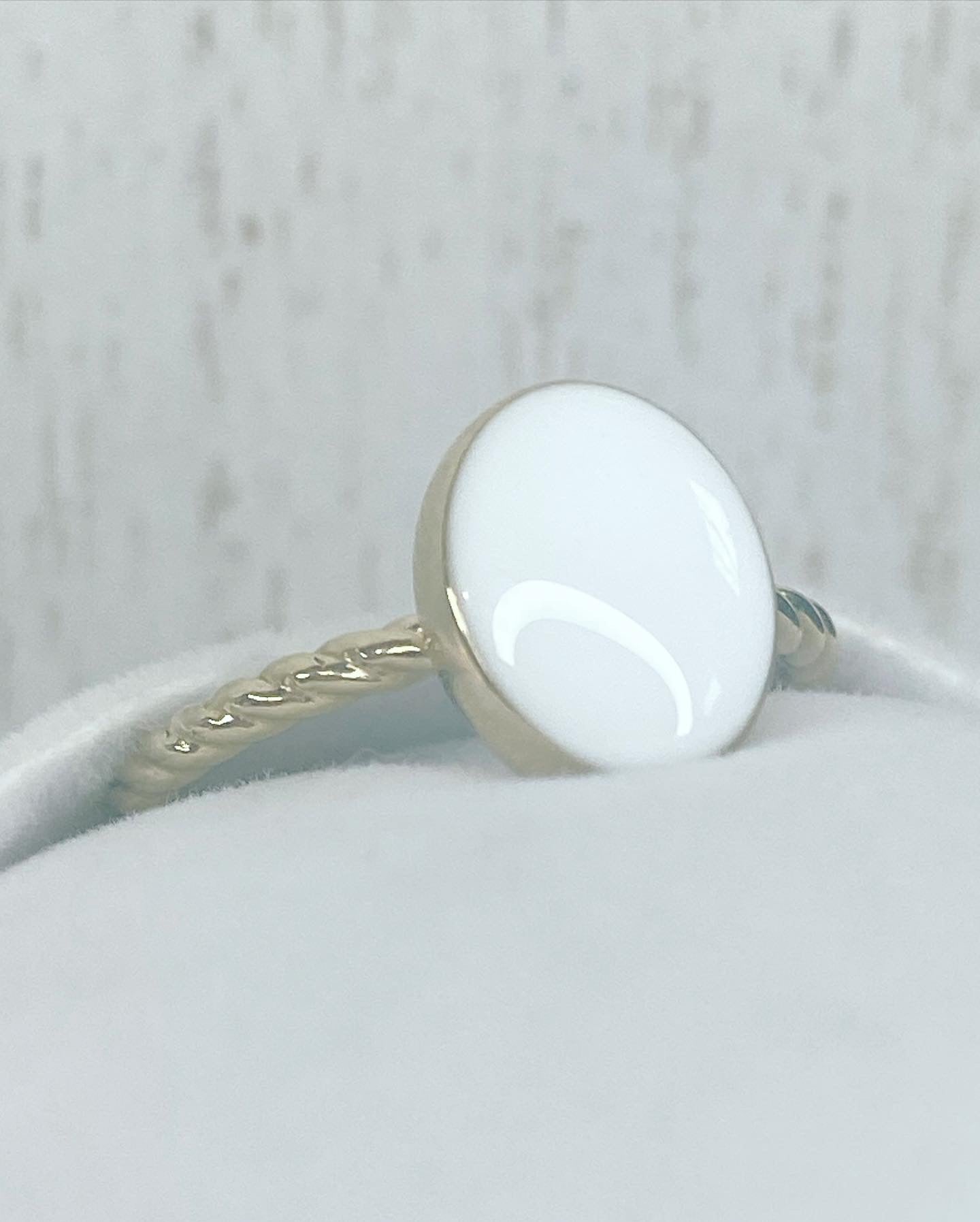 Apodis Ring Smooth Band