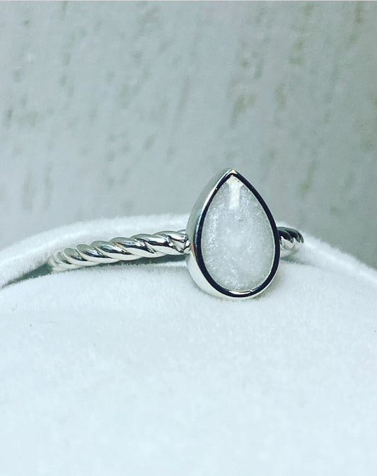 Hera Ring